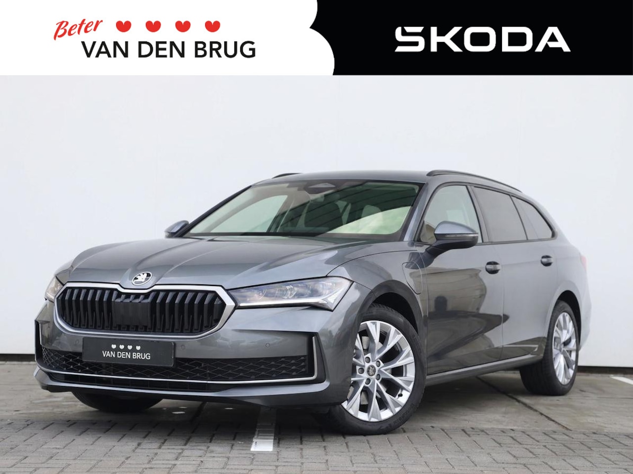 Skoda Superb - 1.5 TSI PHEV Edition 204PK DSG | Led | Trekhaak | Camera | Stoel/stuurverwarming | Spiegel - AutoWereld.nl
