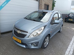Chevrolet Spark - 1.2 16V LT Clima/Parkeersensoren Lage KM APK 5-2027