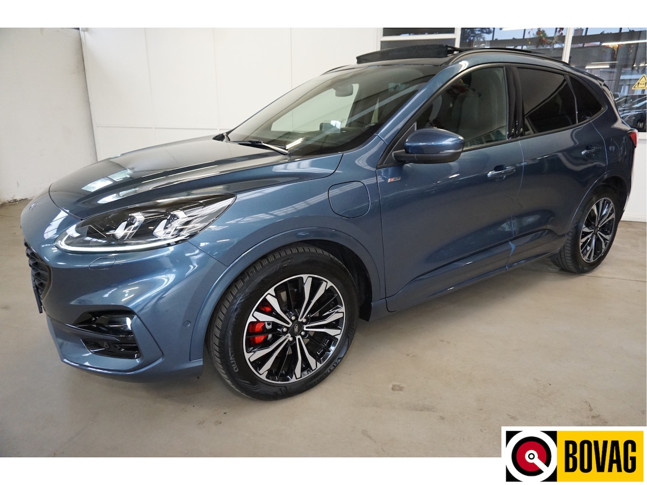 Ford Kuga - 2.5 PHEV Vignale Camera voor Trekhaak. - AutoWereld.nl