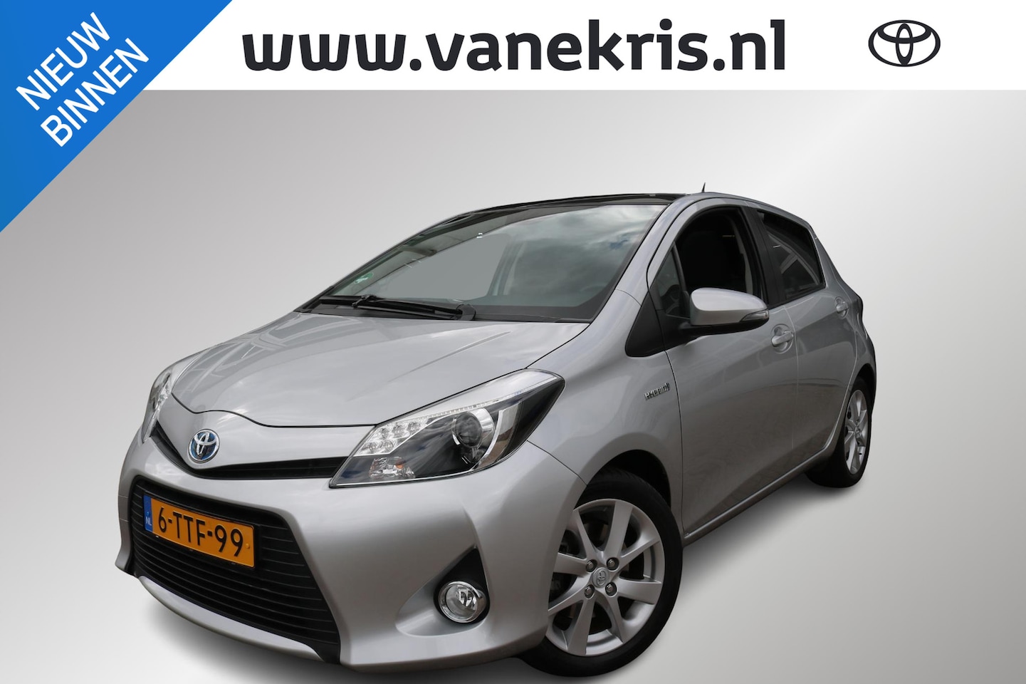 Toyota Yaris - 1.5 Hybrid Dynamic 1.5 Hybrid Dynamic, Panoramadak, Navi Achteruitrij camera, Keyless entree, - AutoWereld.nl