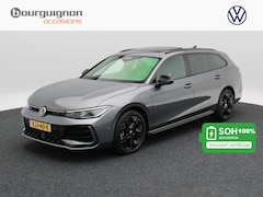 Volkswagen Passat Variant - 1.5 eHybrid 272 Pk Automaat R-Line Business | Black Style | Head Up | Matrix LED | Panoram