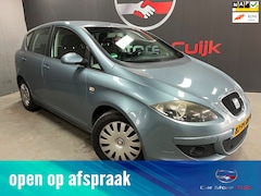 SEAT Toledo - 2.0 FSI Stylance | Trekhaak | Parkeersensor | NAP | APK |