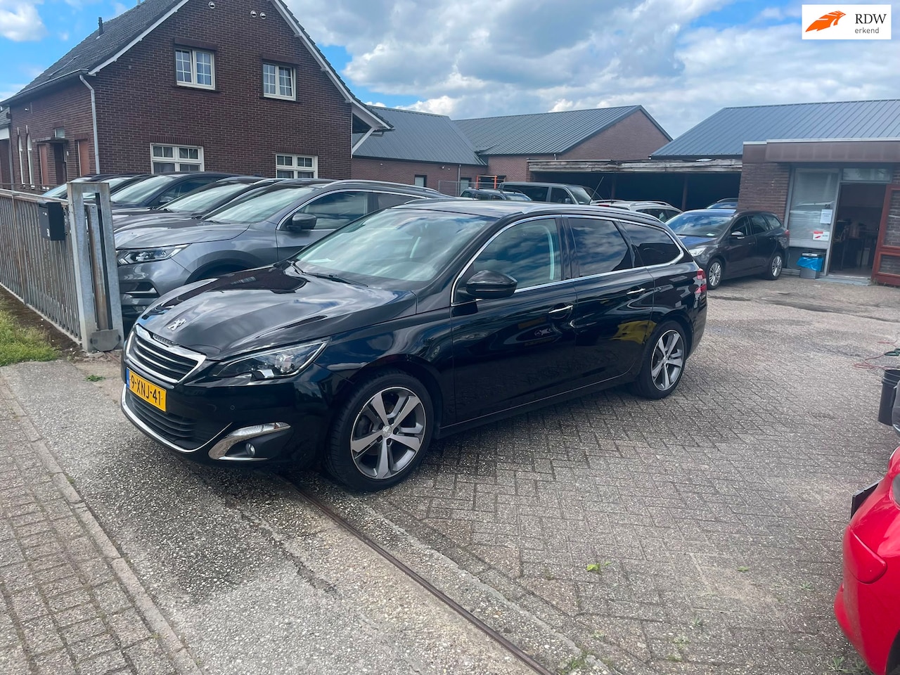 Peugeot 308 SW - 1.2 e-THP Première 1.2 e-THP Première - AutoWereld.nl