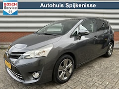 Toyota Verso - 1.8 VVT-i Dynamic B | 1e Eigenaar | Dealer Onderhouden | Trekhaak | Panoramadak | Stoelver