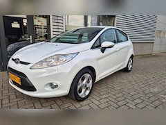 Ford Fiesta - 1.25 i AIRCO TITANIUM TREKHAAK EL RAMEN NAP