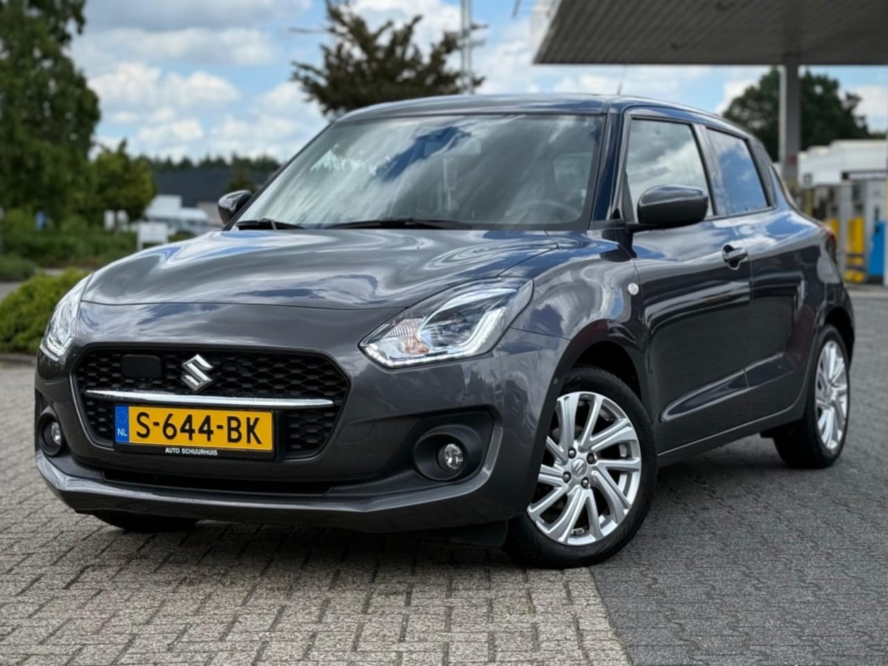 Suzuki Swift - 1.2 SELECT CRUISE CARPLAY CAMERA NAVI AIRCO - AutoWereld.nl