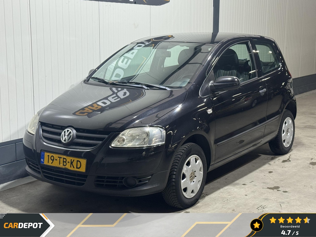 Volkswagen Fox - 1.2 Trendline Nette Wagen Airco Technisch goed - AutoWereld.nl