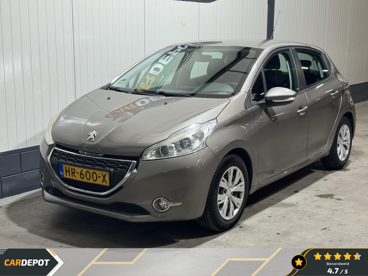 Peugeot 208 - 1.2 VTi Blue Lease Executive Zeer Netjes Trekh.Vol Jaar APK - AutoWereld.nl