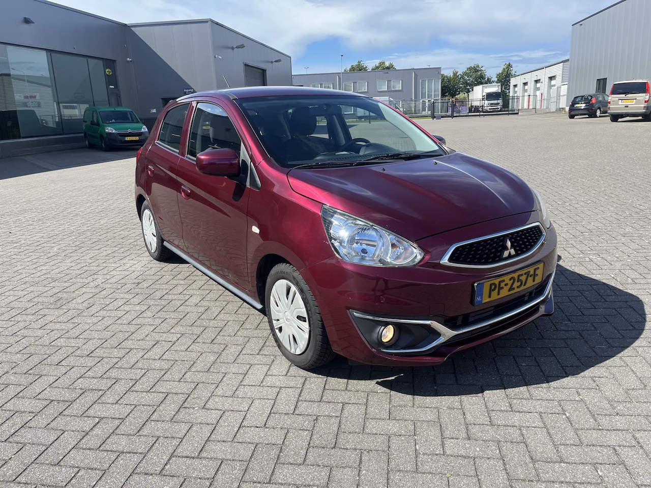 Mitsubishi Space Star - 1.0 Cool+ 67 dkm - AutoWereld.nl