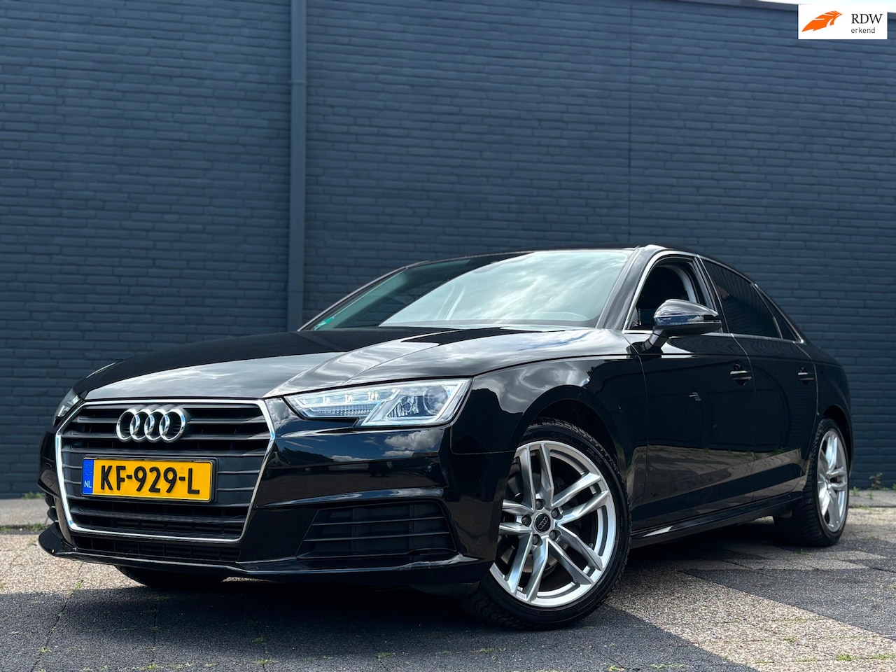 Audi A4 Limousine - 2.0 TFSI ultra Pro Line | Led | Automaat | Uniek Nette Auto - AutoWereld.nl