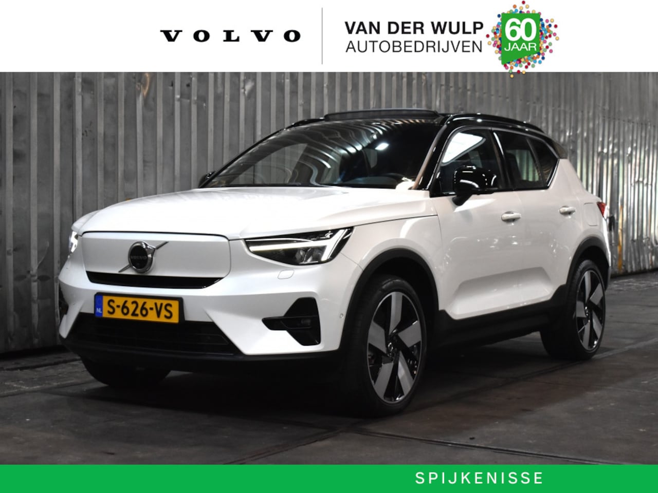 Volvo XC40 - Recharge Twin Ultimate 78 kWh/408PK | Schuifdak | 20'' | Harman - AutoWereld.nl