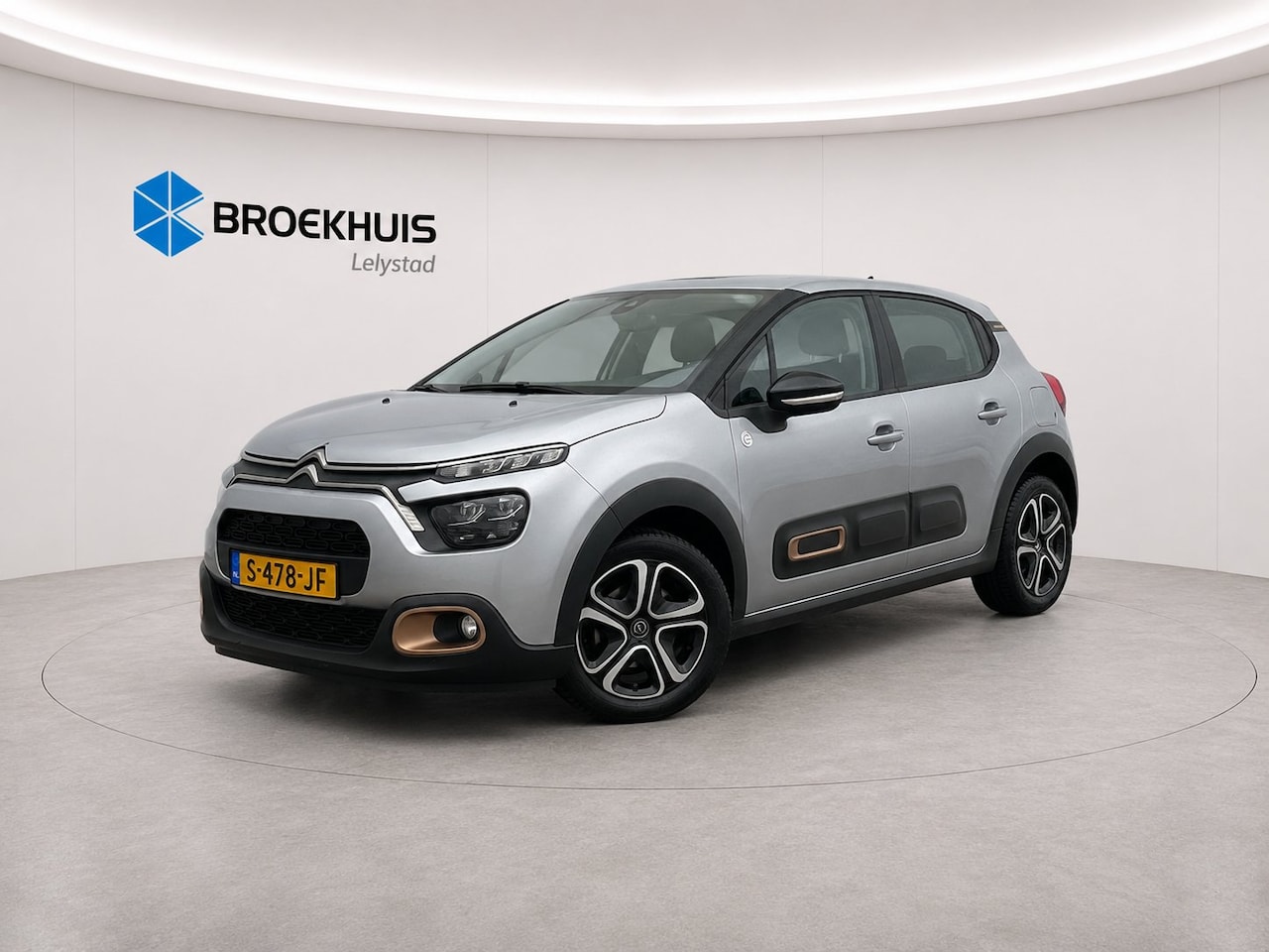 Citroën C3 - 1.2 PURETECH 83PK C-SERIES / NAVI / CLIMA / LED / BLUETOOTH / CRUISECONTROL / 1E EIGENAAR - AutoWereld.nl