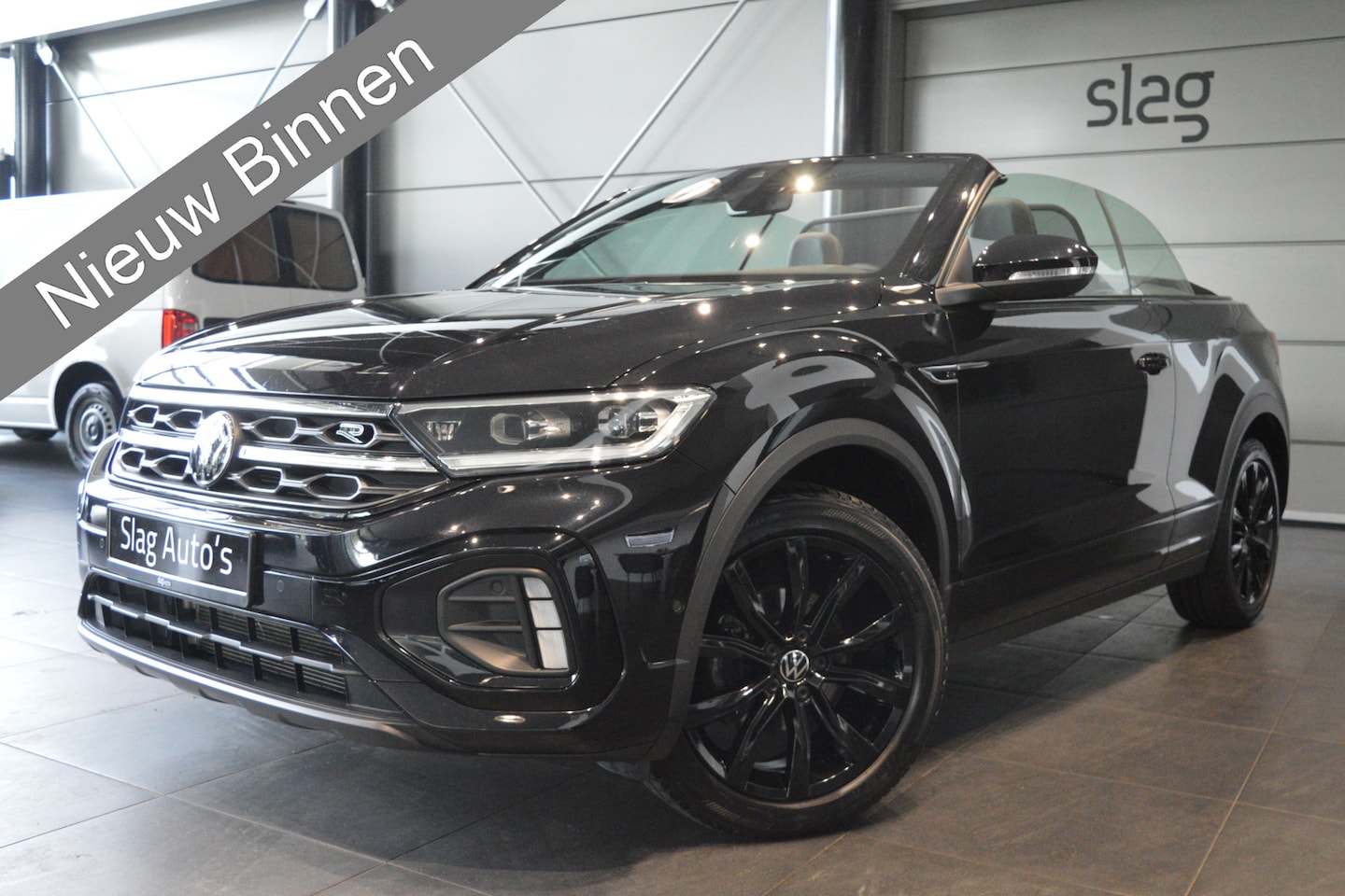 Volkswagen T-Roc Cabrio - 1.5 TSI 3X R-LINE Black Style camera trekhaak 18 inch !! - AutoWereld.nl
