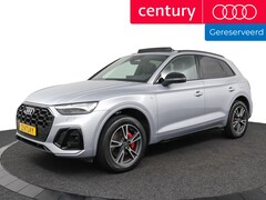 Audi Q5 - 50 TFSI e S edition / Pano-Dak / Camera