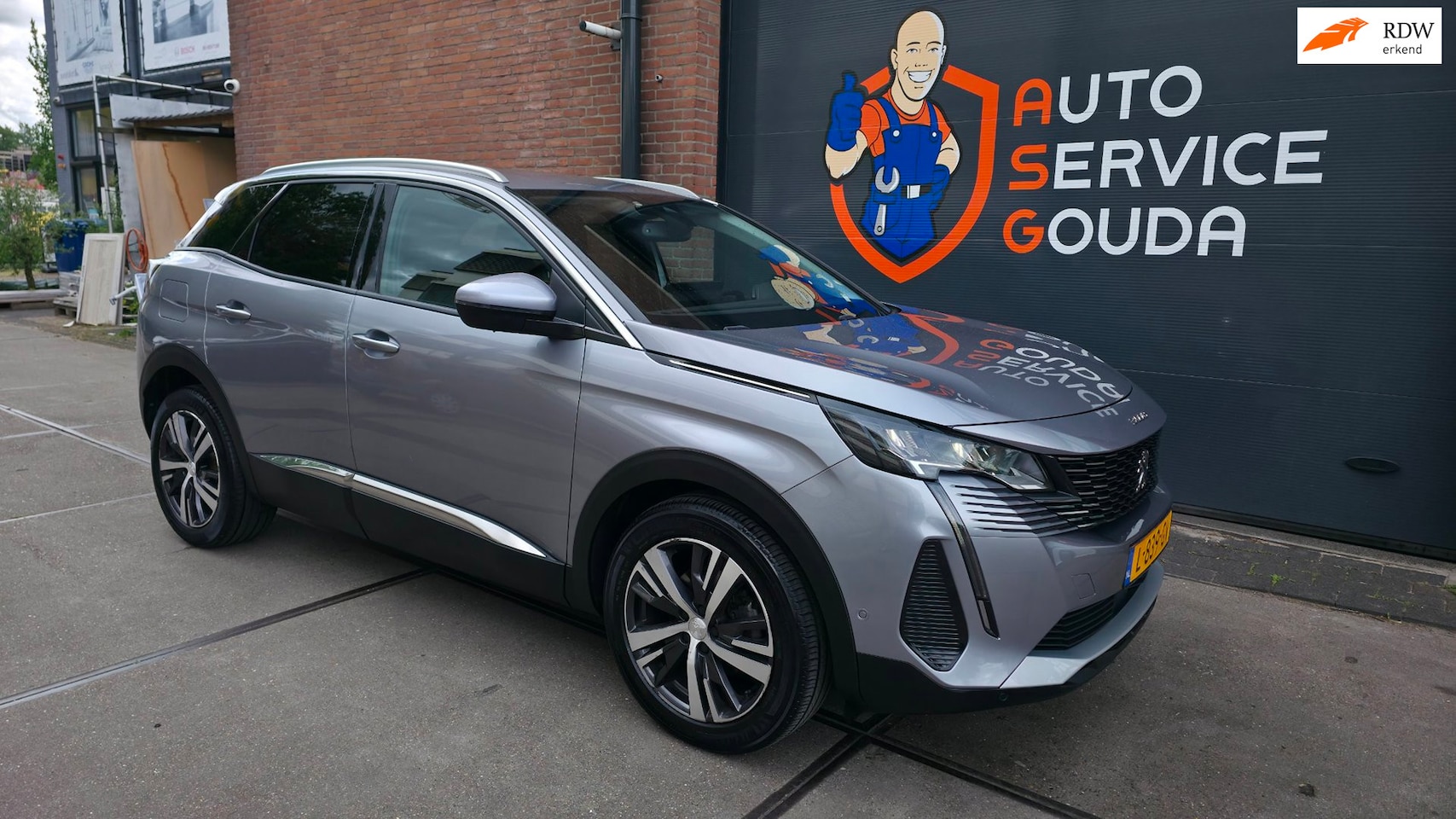 Peugeot 3008 - 1.2 PureTech Blue Lease Premium 1.2 PureTech Blue Lease Premium - AutoWereld.nl