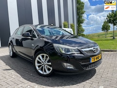 Opel Astra - 1.4 Turbo Cosmo Leder-Stoelvw-Pdc-Clima-Lmv