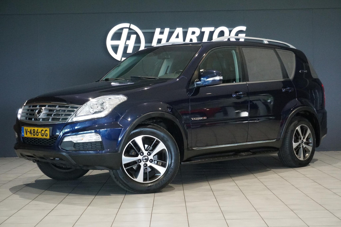 SsangYong Rexton - RX 220 e-XDI Sapphire + CAMERA / STOELVERWARMING / LEDER - AutoWereld.nl
