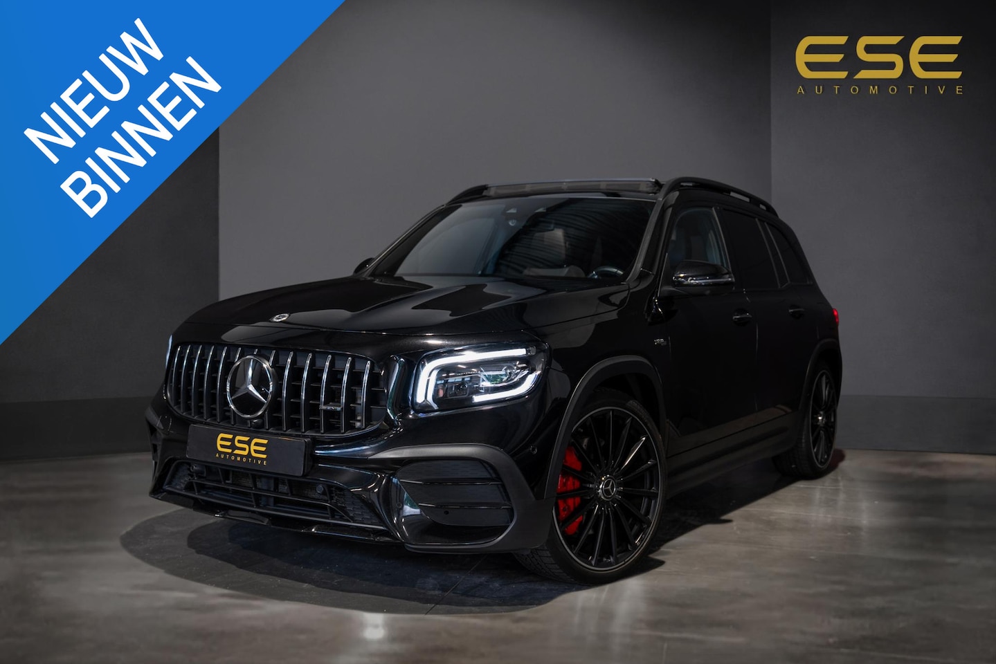 Mercedes-Benz GLB - AMG 35 4MATIC Premium Plus | Pano | Memory | Sfeer | 360 Camera - AutoWereld.nl