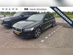 Volvo V60 - 2.0 T4 R-Design | Trekhaak| Panorama dak| Adaptieve Cruise Control| Parkeer Camera Achter,