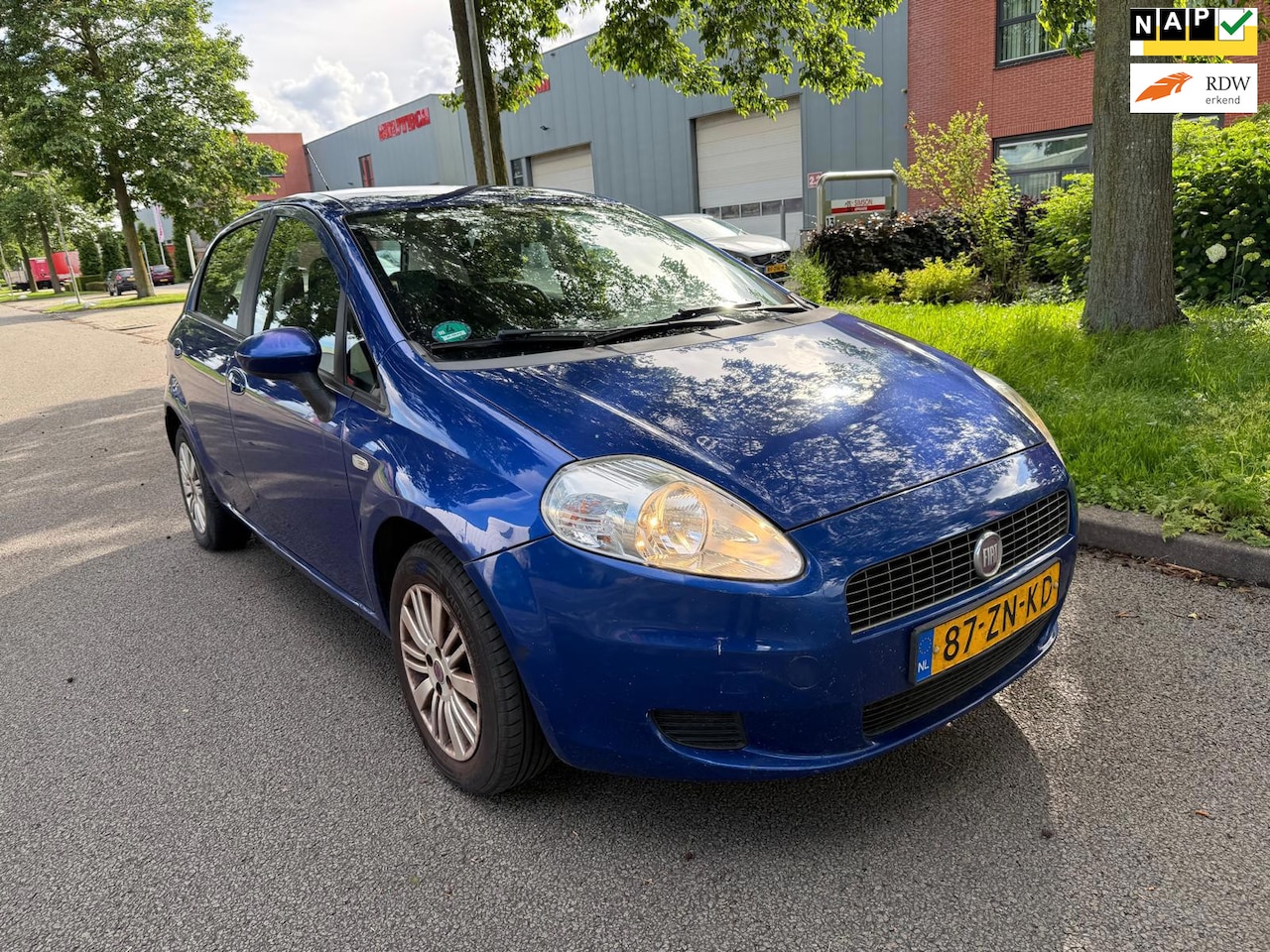 Fiat Grande Punto - 1.4 Dynamic airco nette punto 1 eigenaar - AutoWereld.nl