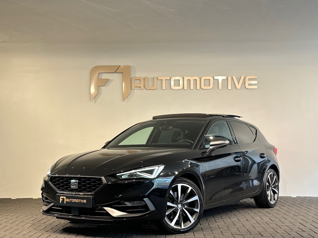 SEAT Leon - 1.4 TSI eHybrid PHEV FR Business Pano|Memory|BTW - AutoWereld.nl
