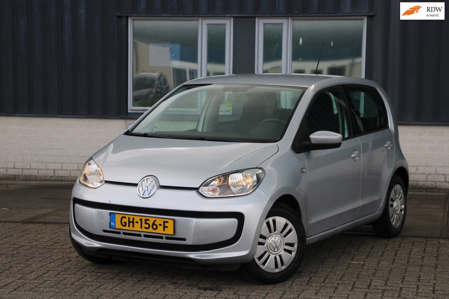 Volkswagen Up! - 1.0 up! BlueMotion Airco Radio AUX Nwe APK en Distributie - AutoWereld.nl