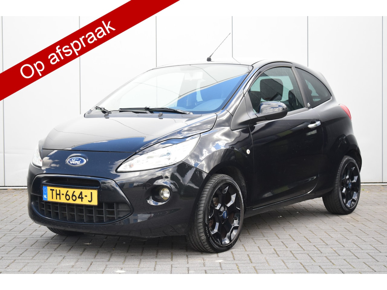 Ford Ka - 1.2 Metal start/stop Airco Priv/Glass Lmv - AutoWereld.nl