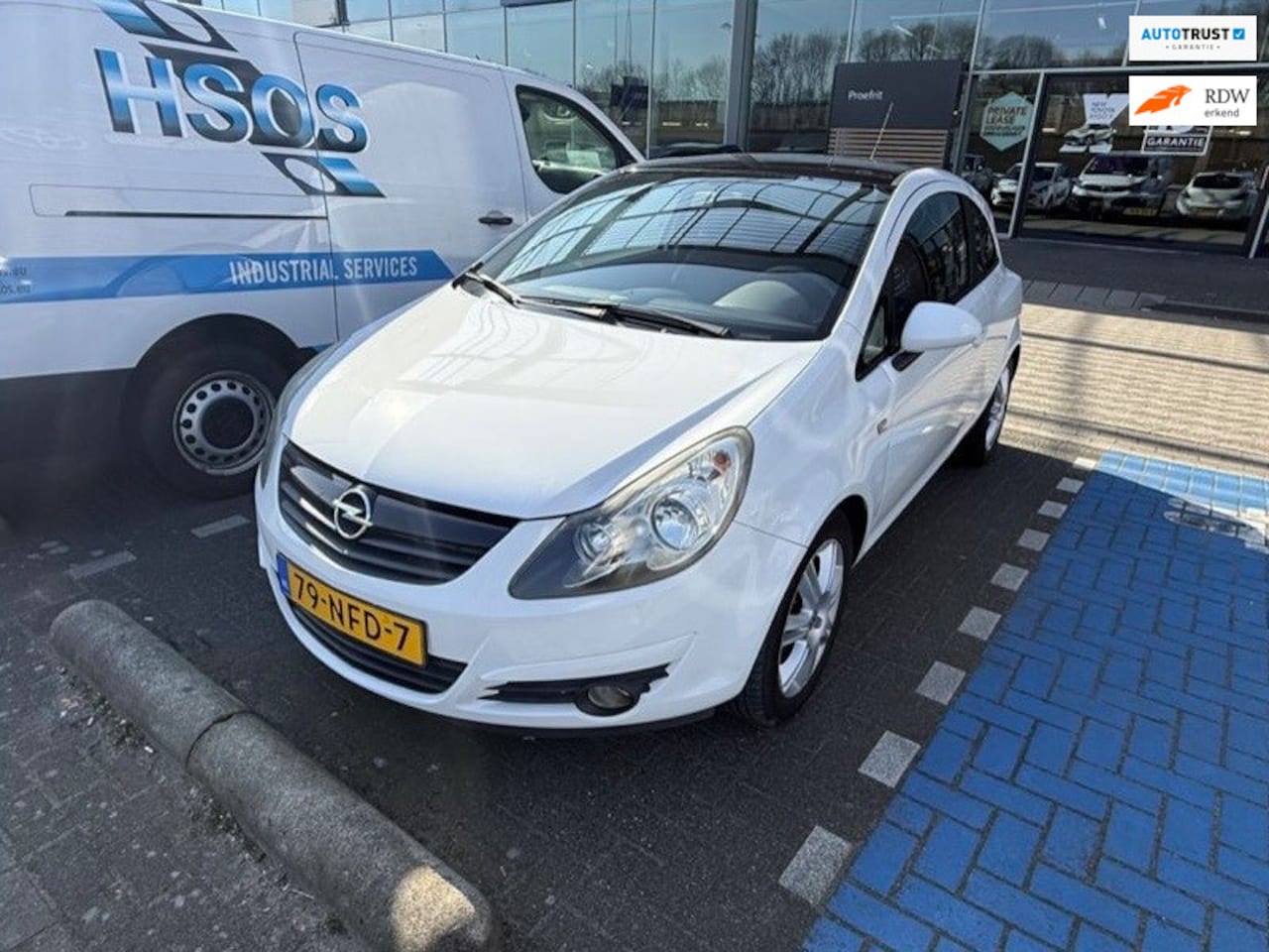 Opel Corsa - 1.4-16V Color Edition 1.4-16V Color Edition - AutoWereld.nl