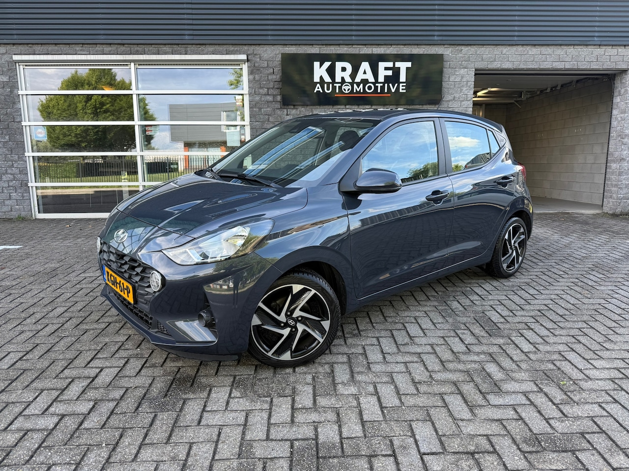 Hyundai i10 - 1.0 Comfort | Full Option | nieuw staat! | Camera | Apple Carplay | Cruise | Stoel en stuu - AutoWereld.nl