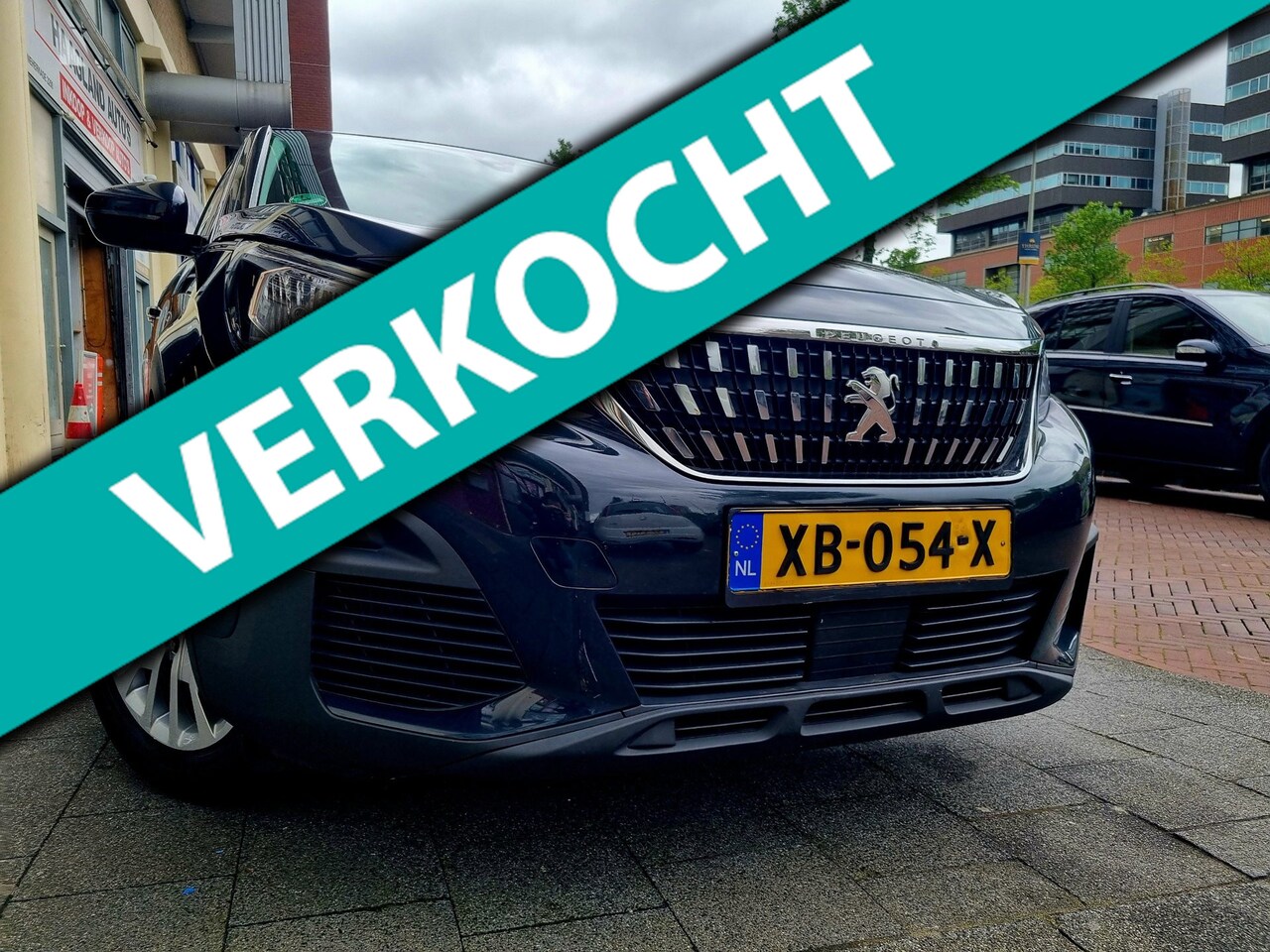 Peugeot 3008 - 1.2 PureTech Carplay Camera - AutoWereld.nl