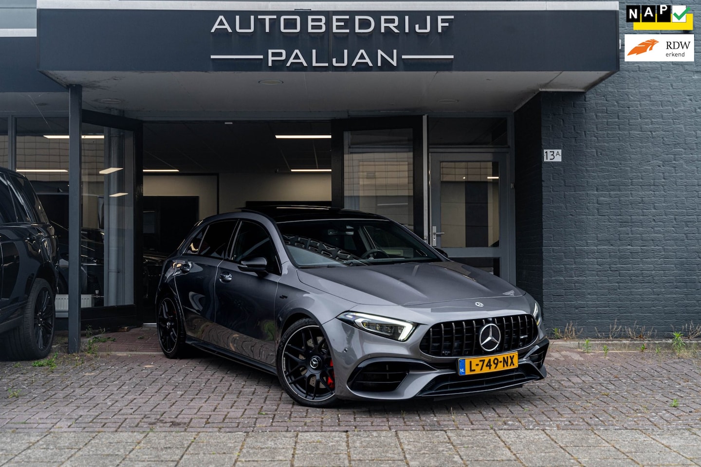 Mercedes-Benz A-klasse - AMG 45 S 4MATIC+, PANO, BURMESTER, NAP, CARPLAY, KEYLESS - AutoWereld.nl
