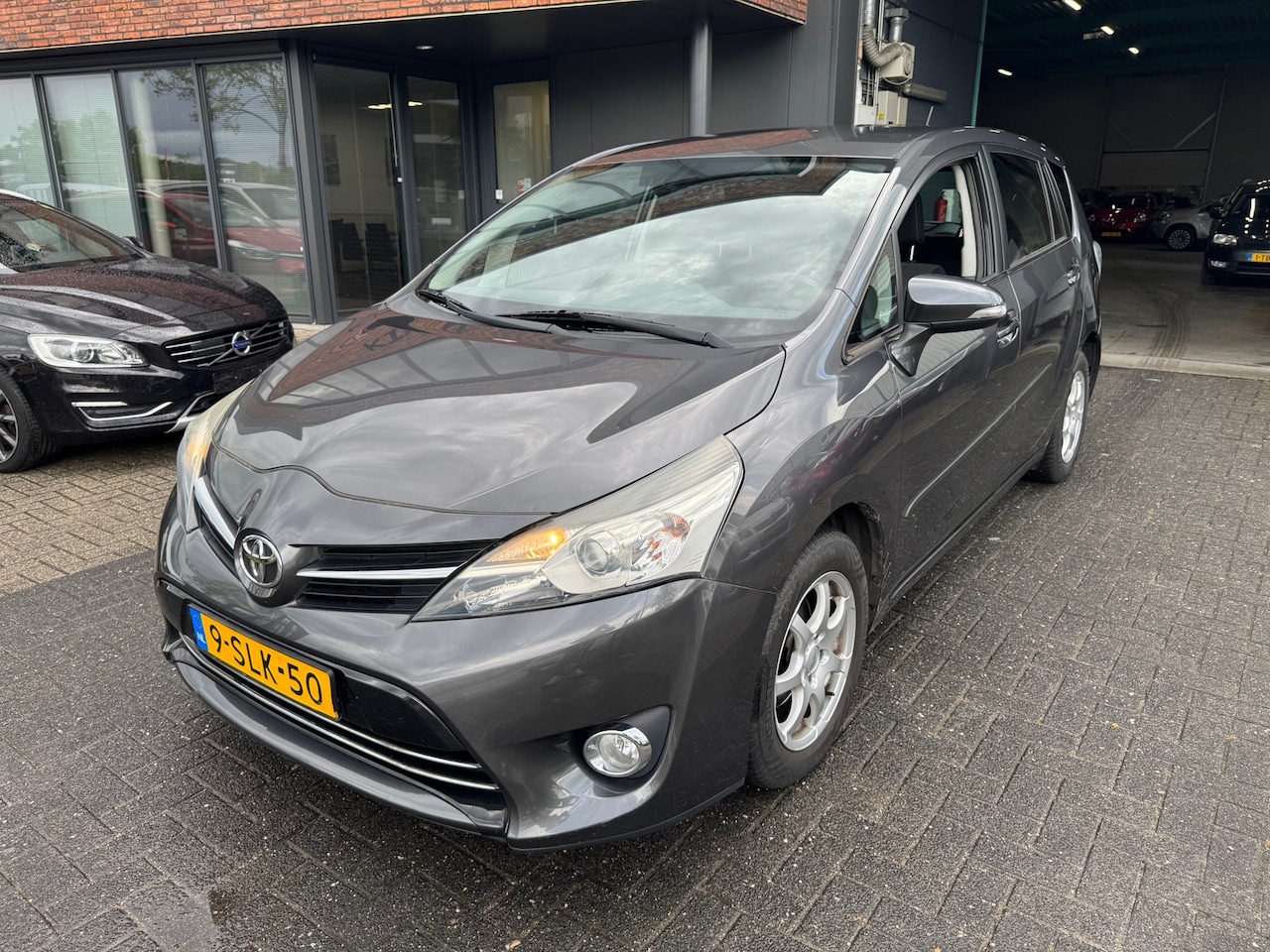 Toyota Verso - 1.8 VVT-i AUTOMAAT CAMERA CRUISE NW APK ORIG NL NAP - AutoWereld.nl