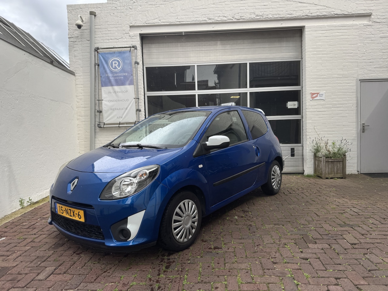 Renault Twingo - 1.2-16V Collection Toerenteller/Airco - AutoWereld.nl