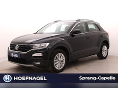 Volkswagen T-Roc - 1.0 TSI Style | Trekhaak | Camera | CarPlay | Adaptive Cruise | Stoelverwarming