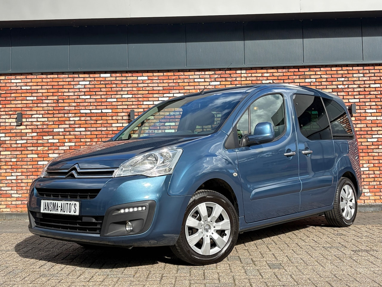 Citroën Berlingo - 1.2 PureTech Selection Trekhaak Carplay Cruise Pdc 1e Eigenaar Voll.Onderhouden! - AutoWereld.nl