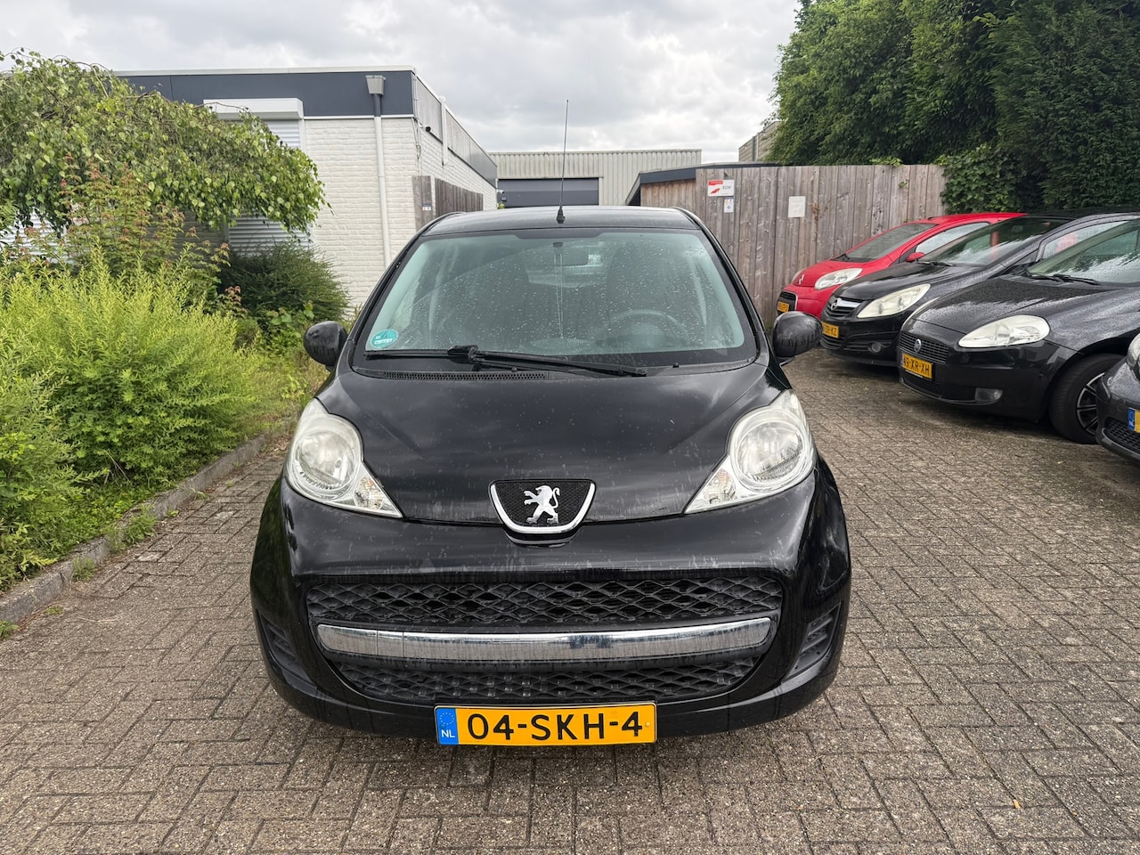 Peugeot 107 - 1.0-12V XR 1.0-12V XR - AutoWereld.nl