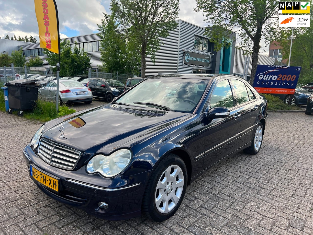 Mercedes-Benz C-klasse - 230 K. Elegance - AUTOMAAT - LEDER ! - AutoWereld.nl