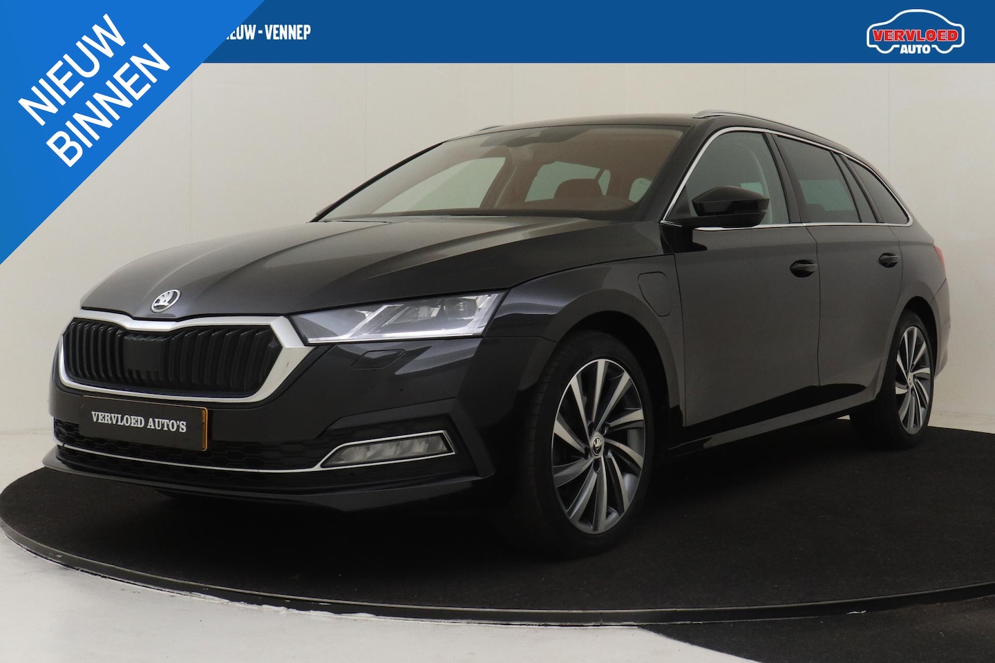Skoda Octavia Combi - 1.4TSI/204PK IV PHEV BUSINESS EDITION PLUS -MEMORY-SEAT|ADAP.CRUISE|CAMERA|KEYLESS|STOEL/S - AutoWereld.nl