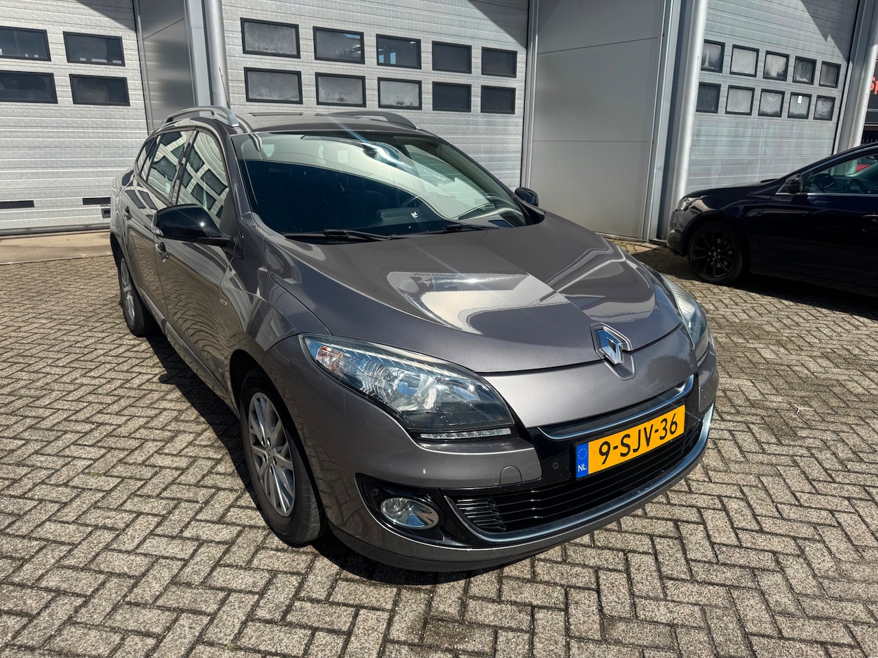 Renault Mégane Estate - 1.5 dCi Bose Airco, Camera - AutoWereld.nl