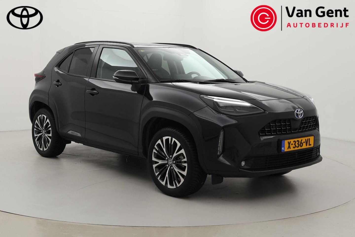 Toyota Yaris Cross - 1.5 Hybrid Executive | Trekhaak | Dodehoek detectie | Stoelverwarming | Head-up display | - AutoWereld.nl