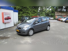 Toyota Yaris - 1.3 VVTi Aspiration
