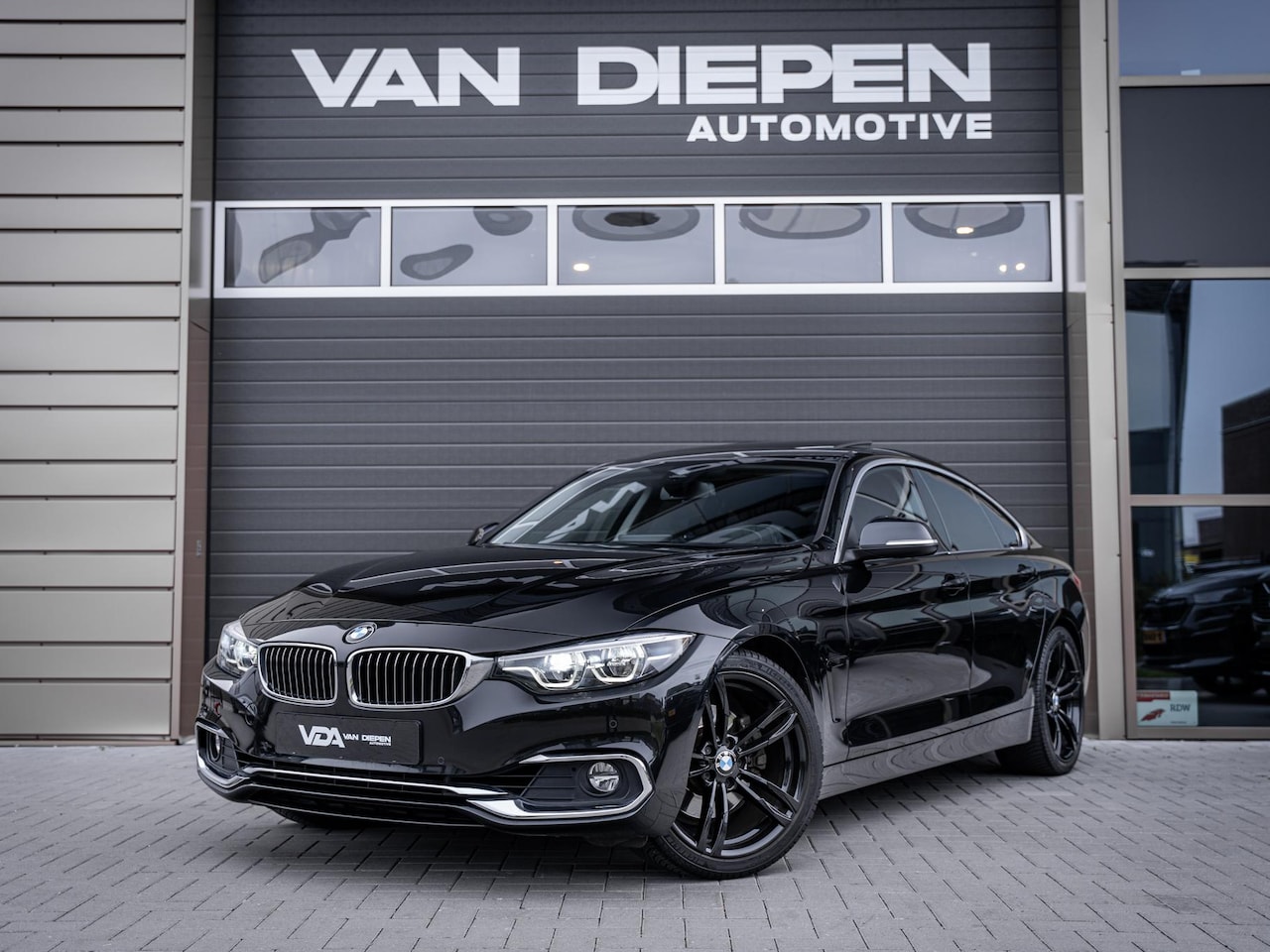 BMW 4-serie Gran Coupé - 430i Executive - Schuifdak l HUD l Keyless l 19'' - AutoWereld.nl