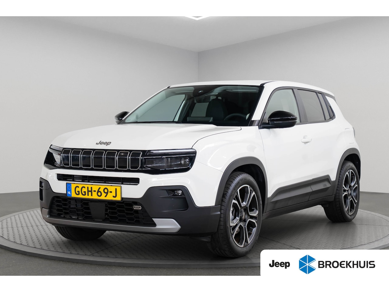 Jeep Avenger - Summit 54 kWh | Camera | Elektrische Achterklep | Stoelverwarming | Verwarmd Voorraam | Pa - AutoWereld.nl