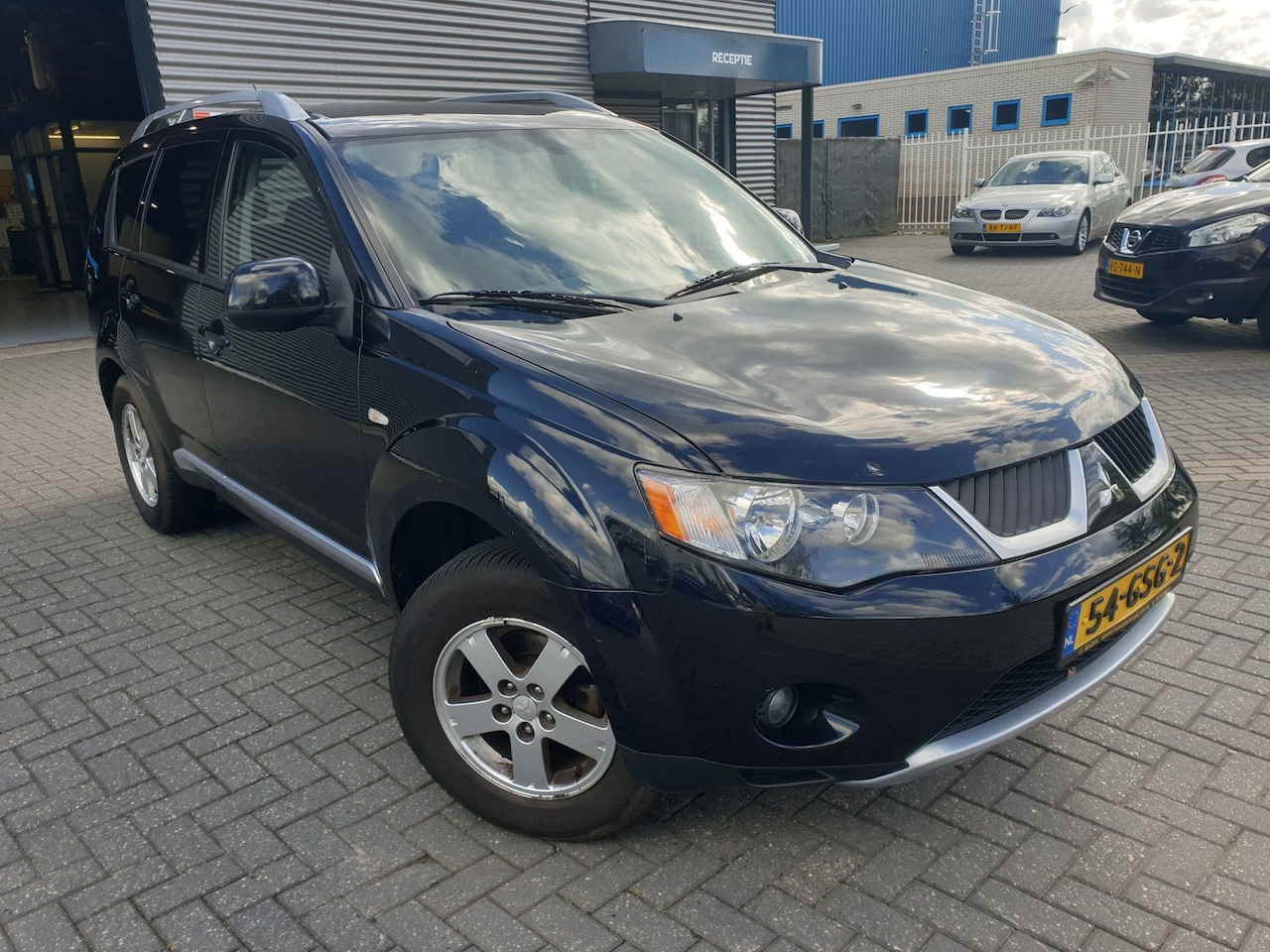 Mitsubishi Outlander - 2.4 Intro Edition 2WD 2.4 Intro Edition 2WD - AutoWereld.nl