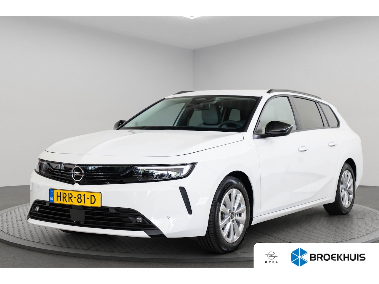 Opel Astra Sports Tourer - 1.2 Business Edition | Tot 8 Jaar Garantie | Camera | Navigatie | Climate Controle | Stoel - AutoWereld.nl