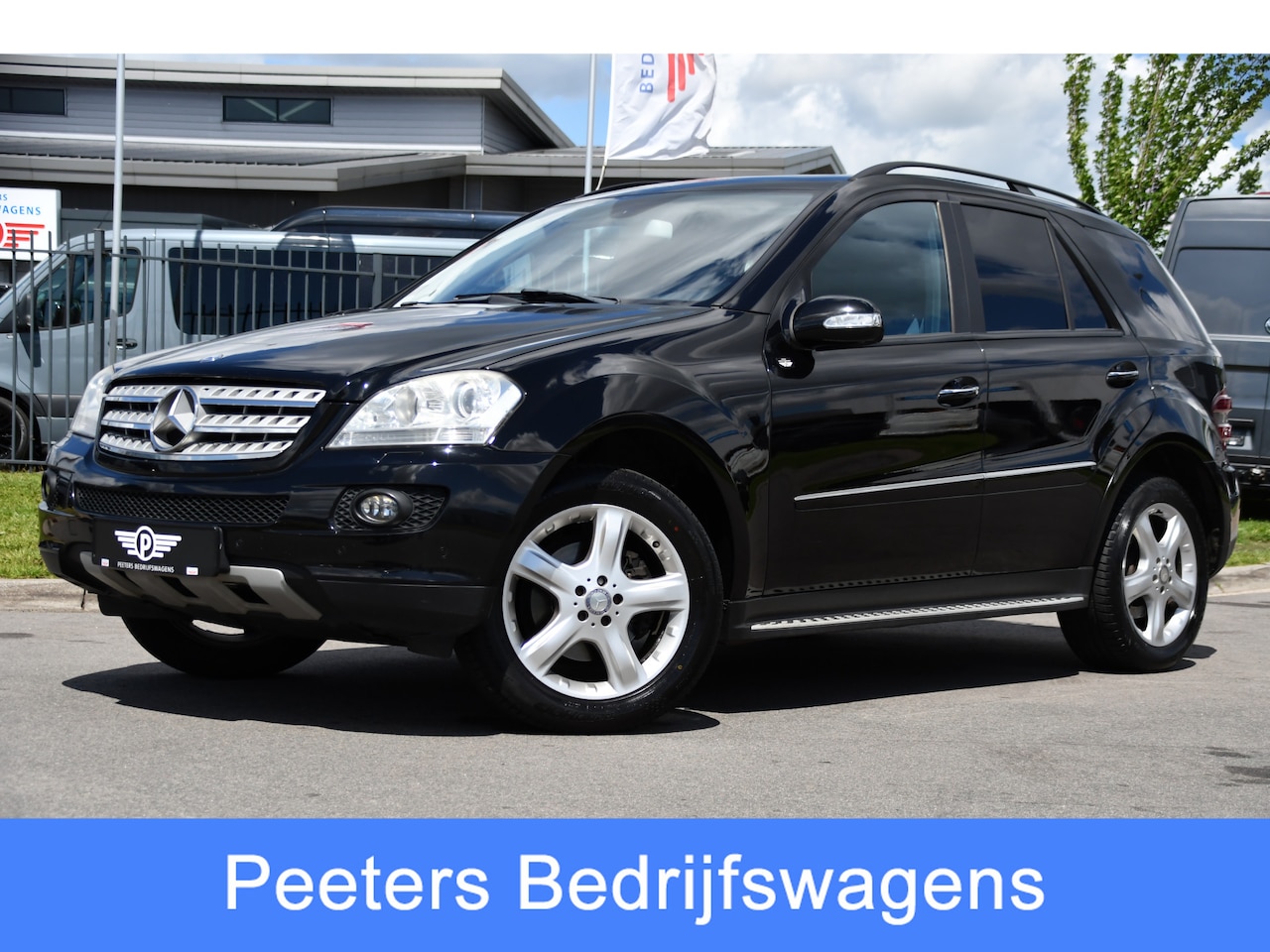 Mercedes-Benz M-klasse - 320 CDI V6 Black Edition Cruise, Stoelverwarming, Luchtvering, PANO, 225pk, Automaat, Lede - AutoWereld.nl