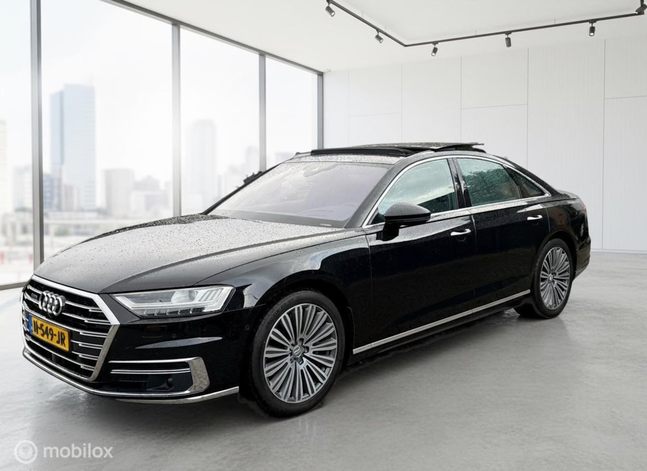 Audi A8 - 55 TFSI quattro Lang Camera|Head|Pano|Led - AutoWereld.nl