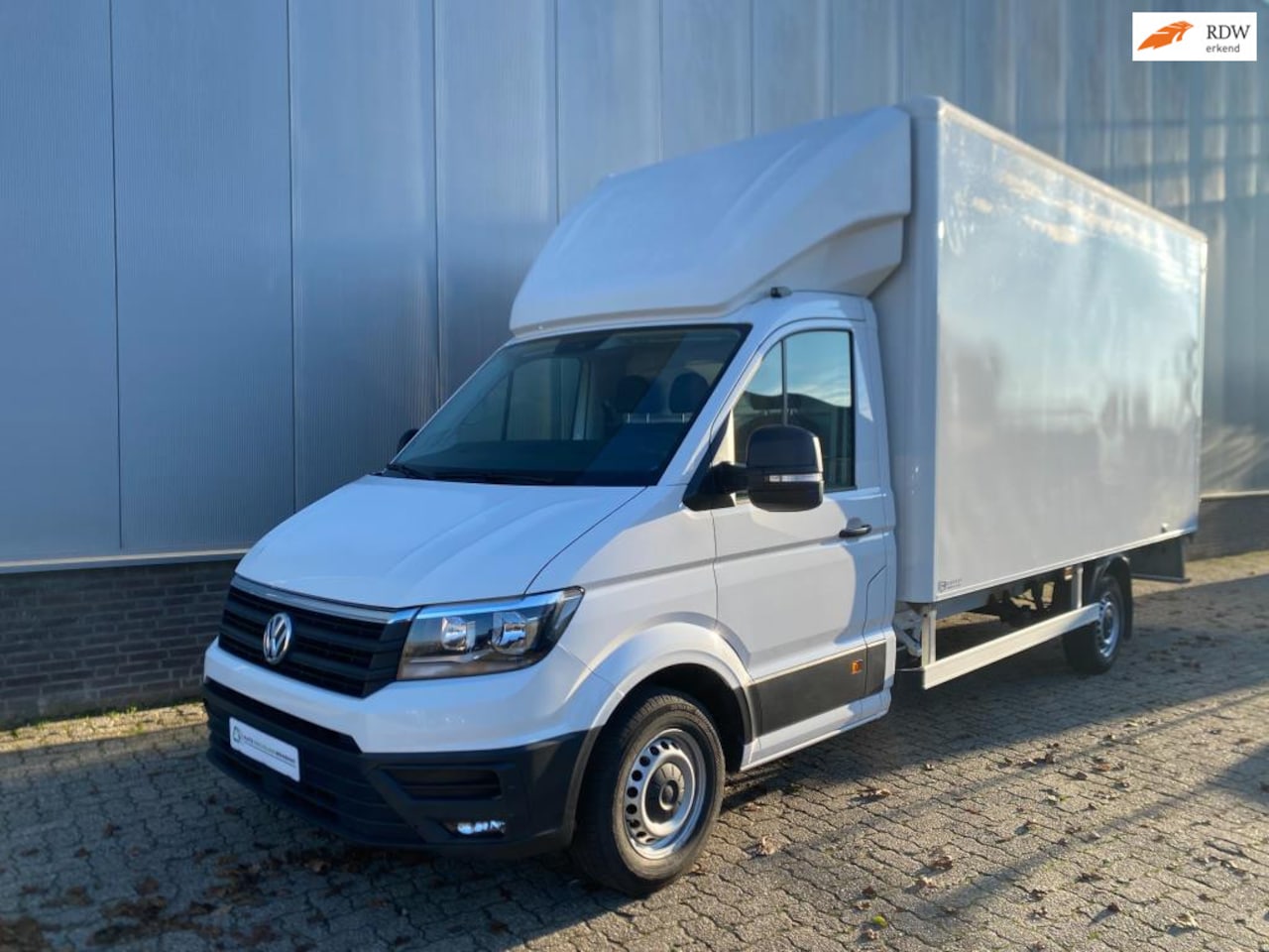 Volkswagen Crafter - Bakwagen 35 2.0 TDI 177PK Automaat, Camera, Airco - AutoWereld.nl