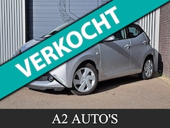 Toyota Aygo - 1.0 VVT-i x-play Airco|Camera|Nap