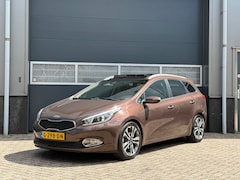 Kia Cee'd Sportswagon - 1.6 GDI Super Pack Premium bj.2013 Autom|Pano|Trekh|Camera
